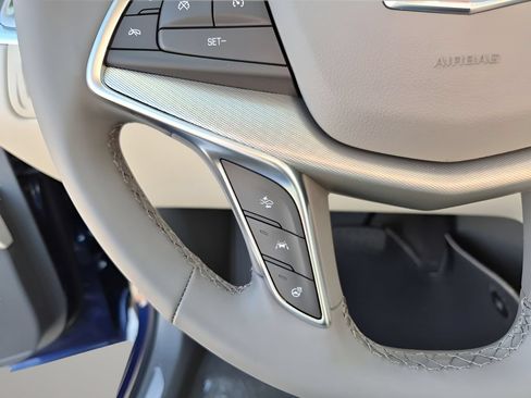 New 2026 Cadillac XT5 Premium Luxury w/ Driver Assist Package FWD image 38