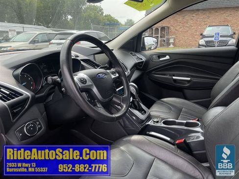 Used 2013 Ford Escape Titanium w/ Class II Trailer Tow Pkg AWD/4WD image 10