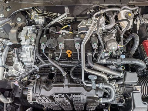 New 2026 Nissan Altima 2.5 SR FWD image 13