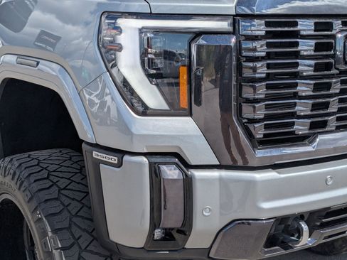 Certified 2024 GMC Sierra 3500 Denali Ultimate image 11