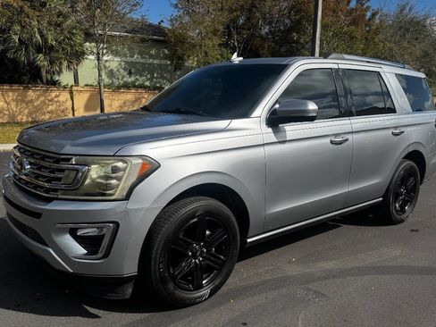 Used 2020 Ford Expedition Limited image 31