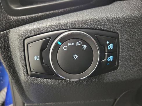 Used 2021 Ford EcoSport SE w/ SE Convenience Package image 18