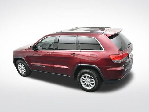 Used 2018 Jeep Grand Cherokee Laredo RWD image 27