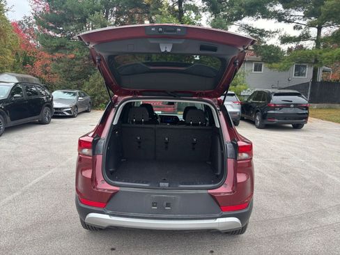 Used 2025 Chevrolet TrailBlazer LT image 29