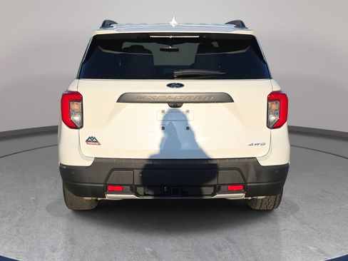 Used 2023 Ford Explorer Timberline image 7