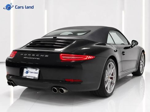 Used 2015 Porsche 911 Carrera S RWD image 3