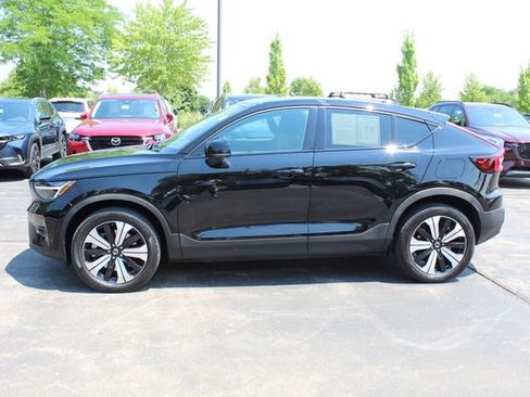 Certified 2023 Volvo C40 P8 Recharge Plus w/ Climate Package AWD/4WD image 7