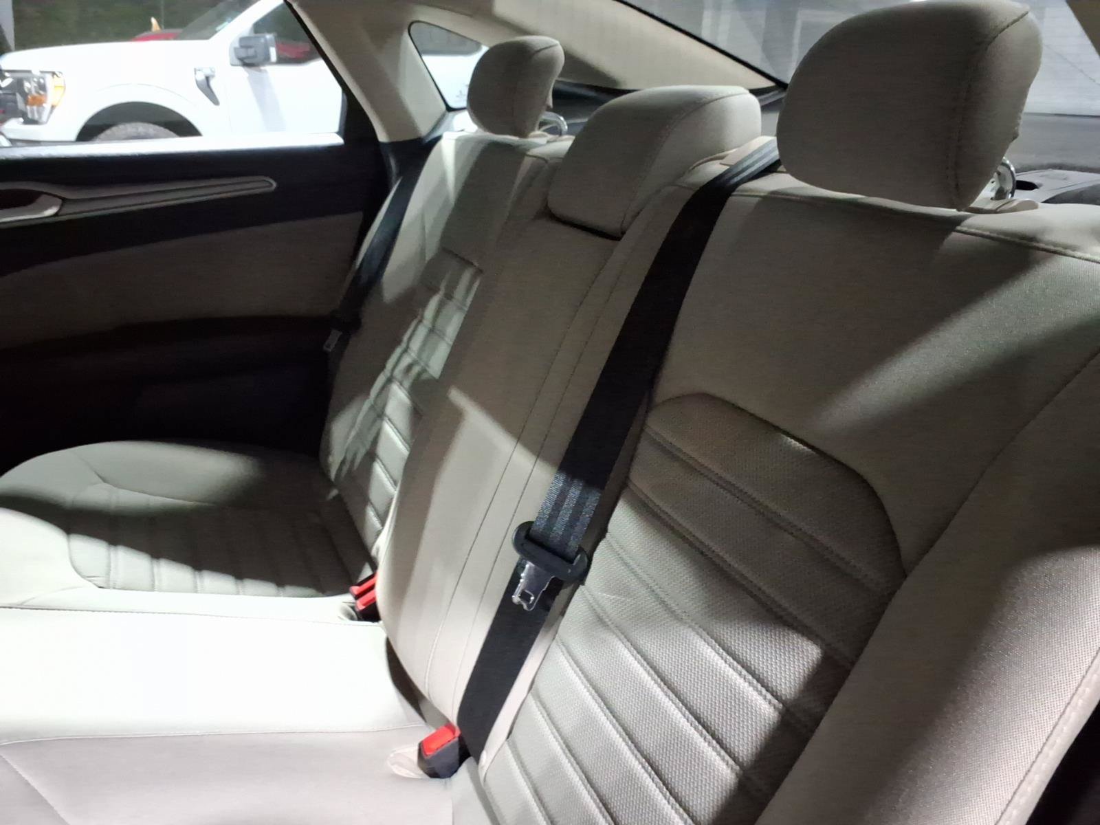 Used 2020 Ford Fusion S FWD image 13