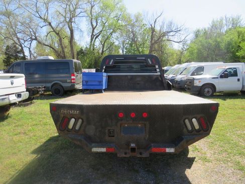 Used 2019 RAM 3500 Tradesman w/ Chrome Appearance Group AWD/4WD image 9