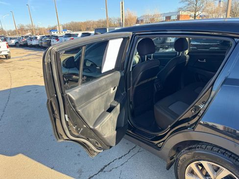 Used 2015 Kia Sportage LX AWD/4WD image 13