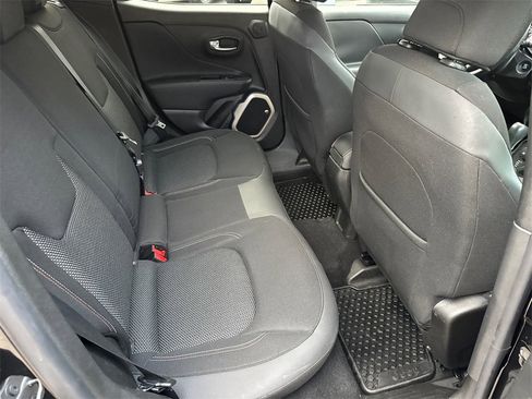 Used 2016 Jeep Renegade 75th Anniversary image 19