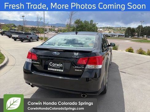 Used 2011 Subaru Legacy 3.6R Limited AWD/4WD image 10