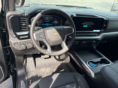 New 2026 Chevrolet Silverado 2500 LTZ w/ LTZ Plus Package AWD/4WD image 5