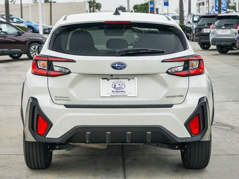 Certified 2024 Subaru Crosstrek 2.0i w/ Crosstrek Mirror Package AWD/4WD image 6