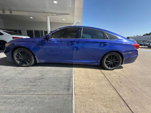 Used 2019 Honda Accord Sport image 1