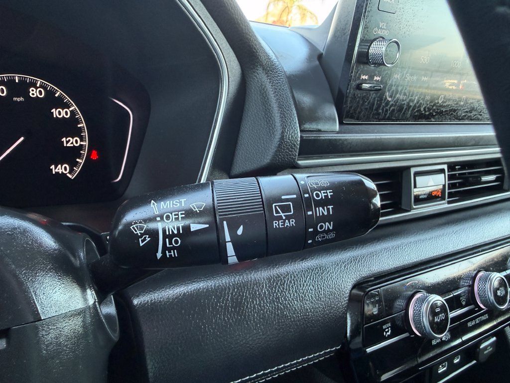 Certified 2025 Honda Pilot EX-L image 26