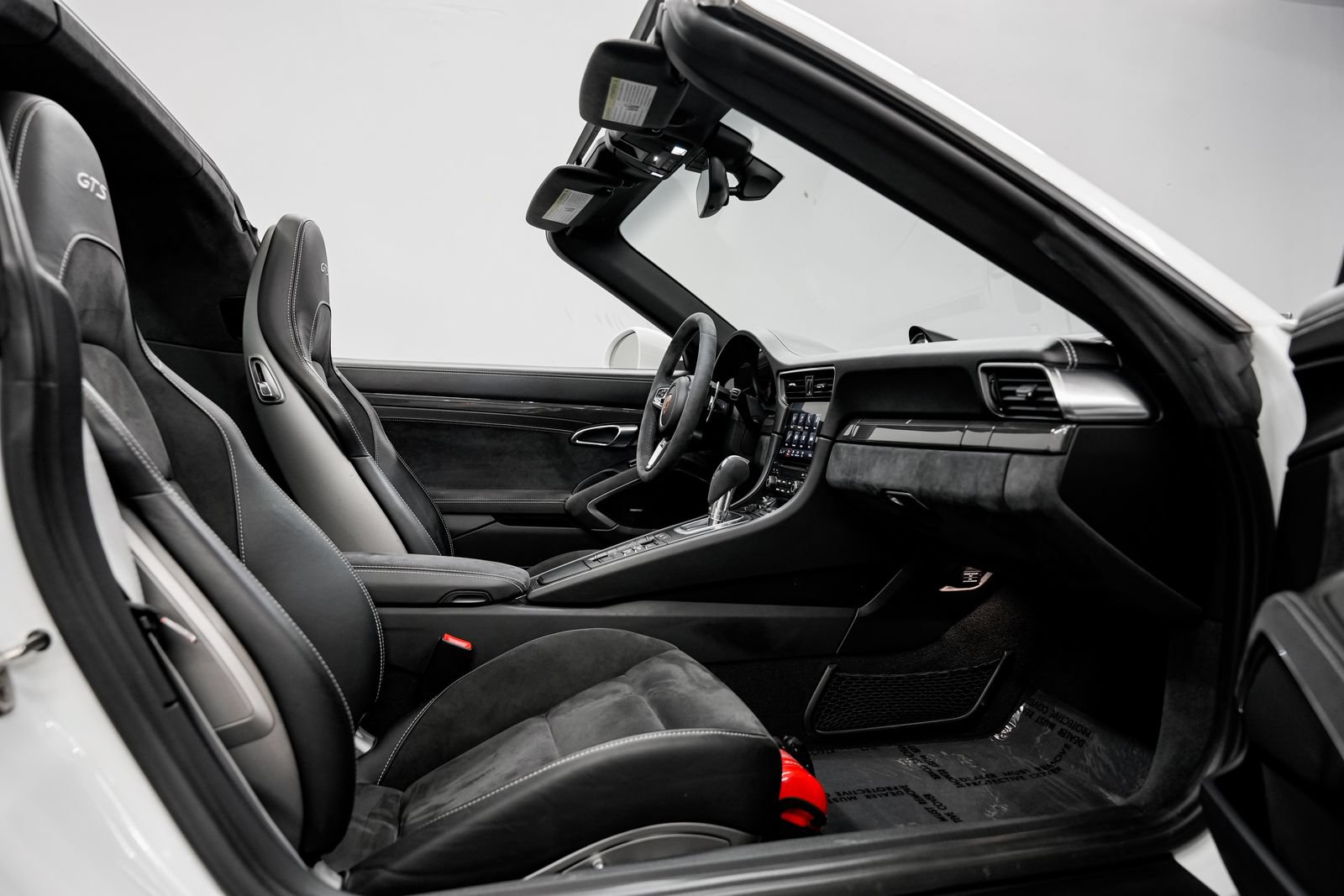 Used 2019 Porsche 911 Targa 4 GTS w/ GTS Interior Package AWD/4WD image 30