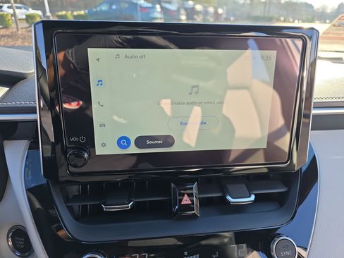 Certified 2025 Toyota Corolla XSE image 22