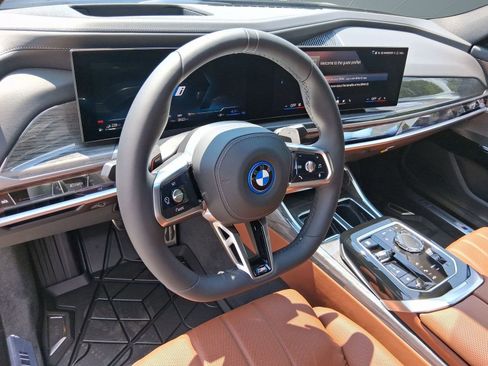 New 2026 BMW 750e xDrive w/ Executive Package image 13