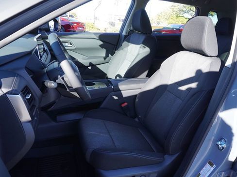 New 2026 Nissan Rogue SV FWD image 13