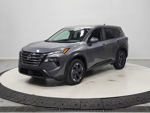 Used 2025 Nissan Rogue SV FWD image 4