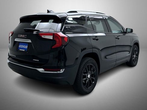 Used 2024 GMC Terrain SLT image 5