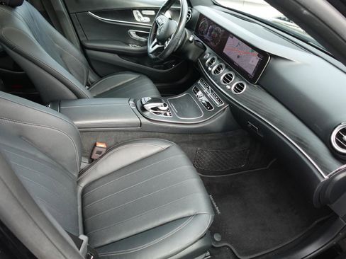 Used 2020 Mercedes-Benz E 350 E350 Sedan 4MATIC w/ Driver Assistance Package image 13