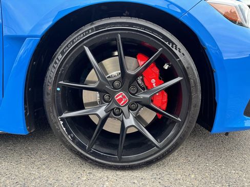 Used 2025 Honda Civic Type R image 9