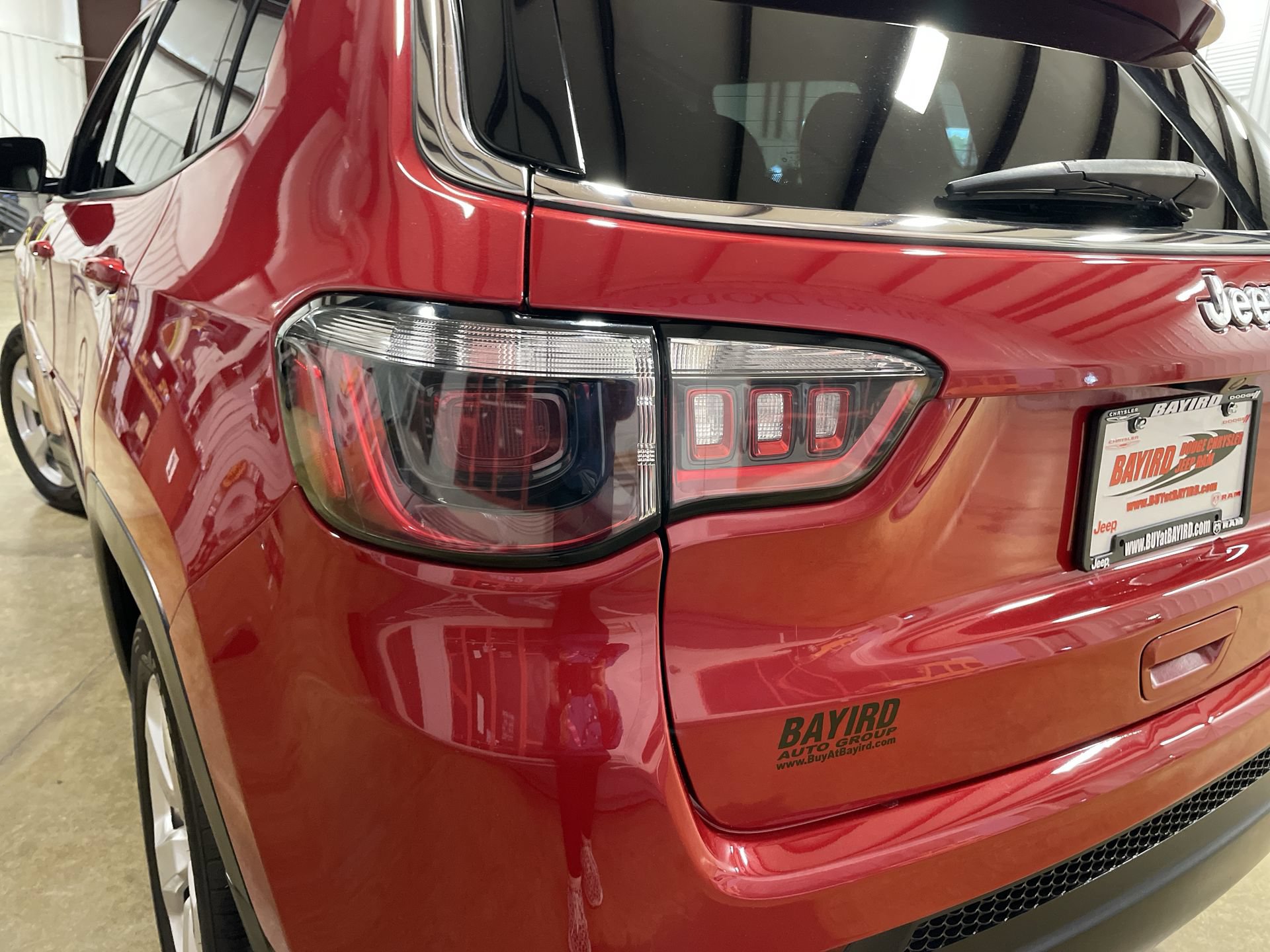 Used 2021 Jeep Compass Latitude w/ Convenience Group FWD image 25