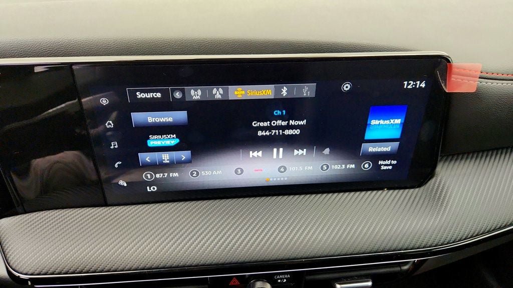 Used 2025 Nissan Kicks SR FWD image 17