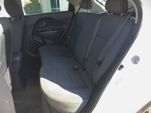 Used 2013 Kia Rio EX w/ Convenience Pkg image 14