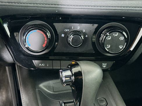 Used 2022 Honda HR-V Sport image 23