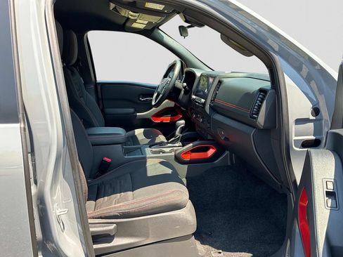 Certified 2023 Nissan Frontier PRO-4X w/ Pro Convenience Package AWD/4WD image 10