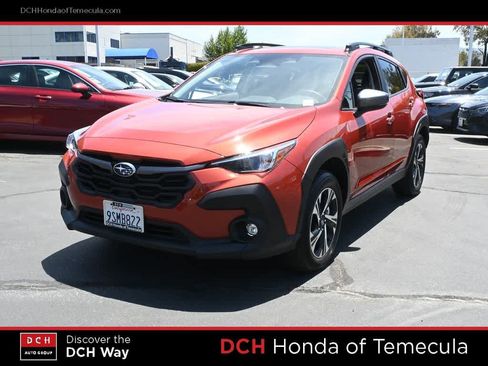 Used 2025 Subaru Crosstrek 2.5i Premium AWD/4WD image 1