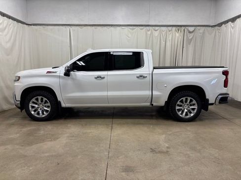 Used 2019 Chevrolet Silverado 1500 LTZ w/ LTZ Premium Package AWD/4WD image 9