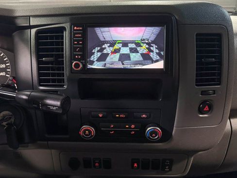 Used 2020 Nissan NV 2500 SV image 25