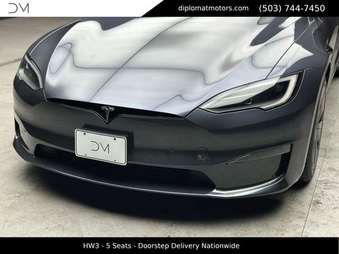 Used 2023 Tesla Model S Plaid image 13