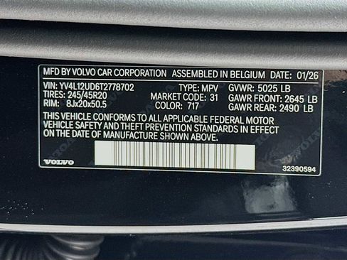 New 2026 Volvo XC40 B5 Ultra w/ Protection Package Premier AWD/4WD image 30