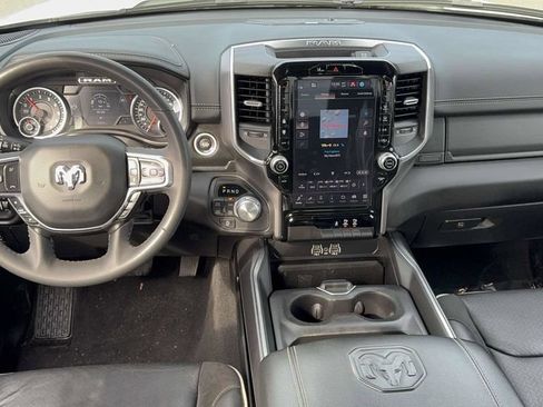 Used 2025 RAM 1500 Laramie AWD/4WD image 11