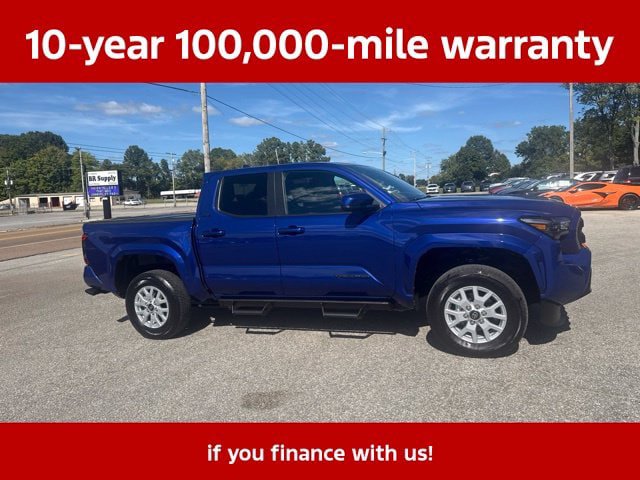 Used 2025 Toyota Tacoma SR5 AWD/4WD image 12