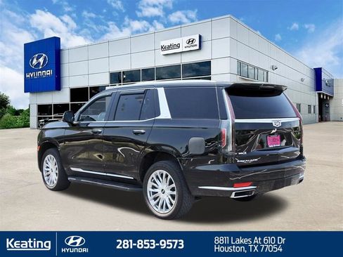 Used 2023 Cadillac Escalade Premium Luxury AWD/4WD image 7