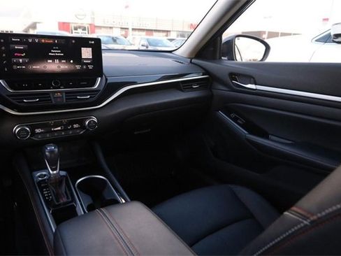 Certified 2025 Nissan Altima 2.5 SR w/ SR Premium Package image 23