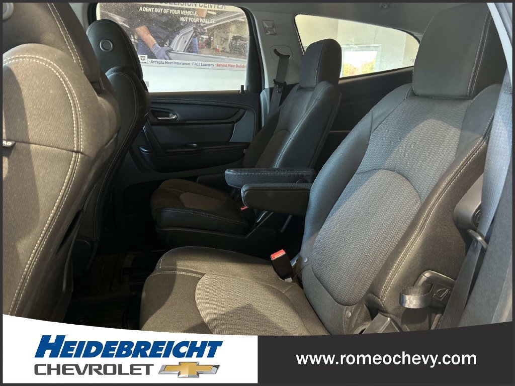 Used 2017 Chevrolet Traverse LT w/ Style and Technology Package AWD/4WD image 12