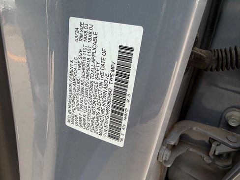 Used 2025 Honda Pilot TrailSport image 27