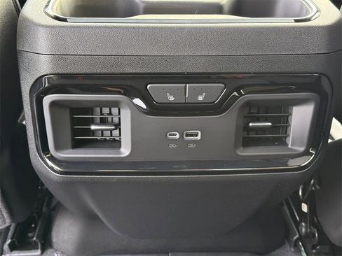 New 2026 GMC Sierra 3500 AT4 w/ AT4 Premium Plus Package image 30