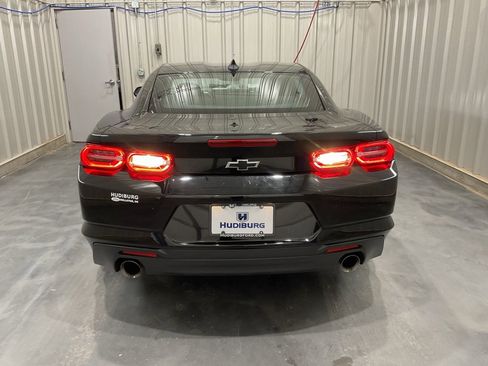 Used 2024 Chevrolet Camaro LT w/ Technology Package image 19