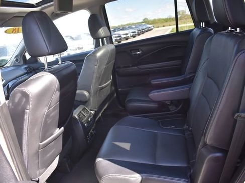 Used 2018 Honda Pilot Elite image 22