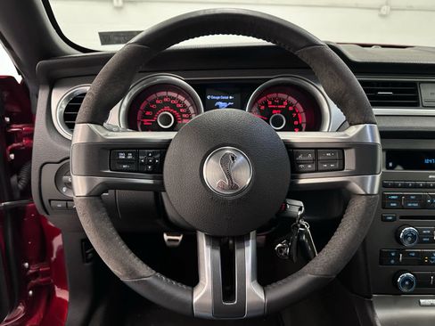 Used 2014 Ford Mustang Shelby GT500 w/ Equipment Group 821A image 21