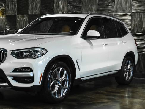 Used 2020 BMW X3 xDrive30i w/ Premium Package AWD/4WD image 9