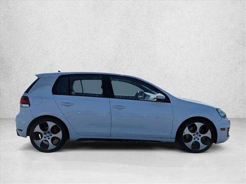 Used 2013 Volkswagen Golf 4-Door FWD image 4